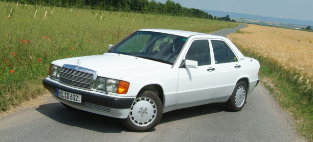 Einfach märchenhaft: Baby-Benz in Top-Form: 100 % OEM-Style: Mercedes 190D 2.5 (W 201) als schönes Schneewittchen