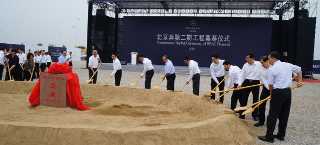 Neues Werk für neue Sterne: Mercedes-Benz wächst in China: Grundsteinlegung für Mercedes-Benz Kompaktwagenproduktion in China