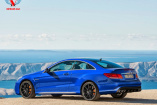 Mercedes von morgen: E 63 AMG Coupé: Mercedes von morgen: E 63 AMG Coupé
So könnte die AMG gepowerte Mittelklasse in Coupé-Form aussehen