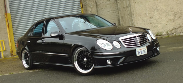 „Düstere“ Aussichten: 2003er Mercedes E320 CDI in Schwarz und Schön