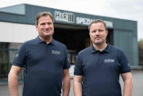 Andreas Ehbauer und Sven Gramm stellen das neue Führungsduo für die Bereiche Vertrieb sowie Marketing / PR: H&R Spezialfedern besetzt Führungspositionen neu