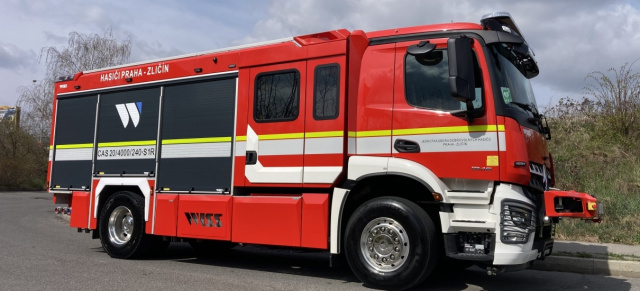 Prag hat ein neues Feuerwehrauto mit Stern: Hightech trifft Herz: ein Mercedes-Benz Arocs als Lebensretter auf Rädern