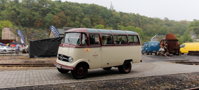 SCHÖNE STERNE 2014: Rundfahrten mit dem Mercedes O319: Historischer Mercedes-Benz Van beim großen Mercedes-Treffen in Hattingen am 30./31.8.