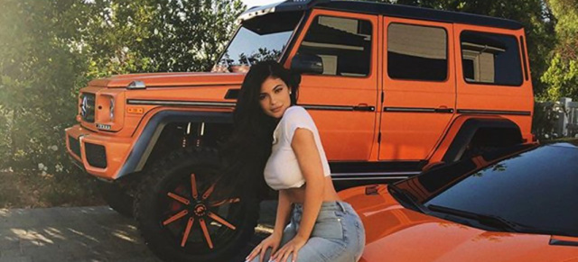 Stars und Sterne: Promis und ihr Mercedes-Benz: US-Star Kylie Jenner und ihr gepimpter Mercedes-Benz G550 4x4²