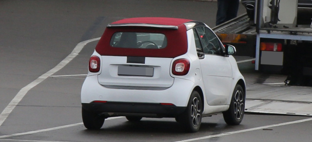 Erlkönig-Premiere:  smart fortwo Cabriolet: Erste Bilder vom kommenden offenen smart-Zweisitzer