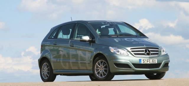 Stromaufwärts ins Gebirge: Daimler schickt sieben Elektrofahrzeuge bei der Silvretta E-Auto 2011 ins Rennen: Der Stuttgarter Automobilhersteller bringt erneut die größte Elektroflotte bei der Silvretta E-Auto Rallye an den Start