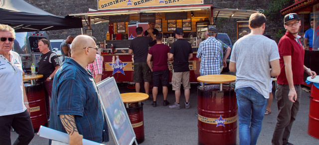 SCHÖNE STERNE® 2022 - 27./28. August, Hattingen: Wieder tolle Gastronomie-Auswahl beim Mercedes-Festival