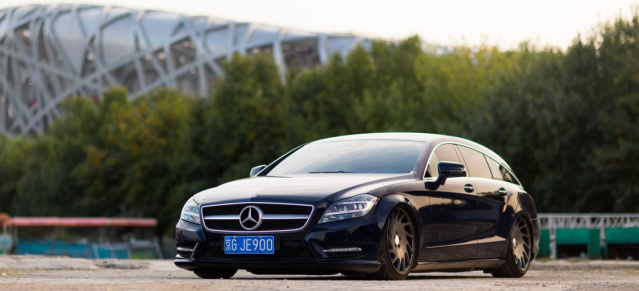 Chic in China: Tief gesunkener Mercedes CLS Shooting Brake: Vossen-Räder und ein Airride lassen den CLS Shooting Brake besser dastehen