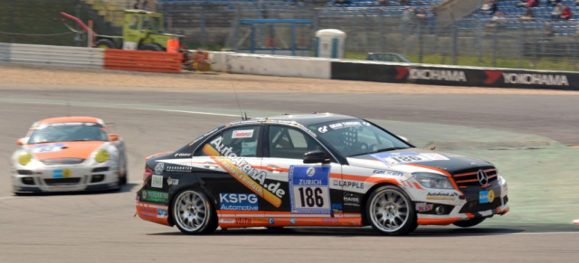 Mercedes C230 wird Zweiter  beim 6. VLN-Lauf: 37. RCM DMV Grenzlandrennen am 2. August 2014: Mercedes-Assenheimer-Team startet 
mit  Top-Ergebnis in die zweite Saisonhälfte der VLN Langstreckenmeisterschaft.