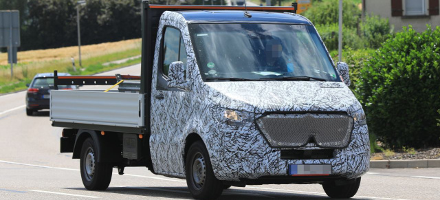 Mercedes-Benz Erlkönig: Spy Shot: Mercedes-Benz Sprinter zeigt neue Details