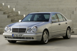 Hochleistungsautomobil im Geist des legendären 500 E: Dampfhammer Delight: Mercedes-Benz E 50 AMG (W210)