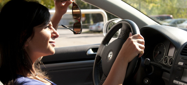 Ratgeber: : Nicht jede Sonnenbrille eignet sich hinter dem Steuer