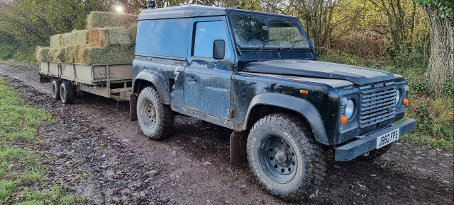 Per "Drop in’ Kit": Elektrifizierter Land Rover Defender von Electrogenic: Wäre das auch was für alte Mercedes G-Klassen?